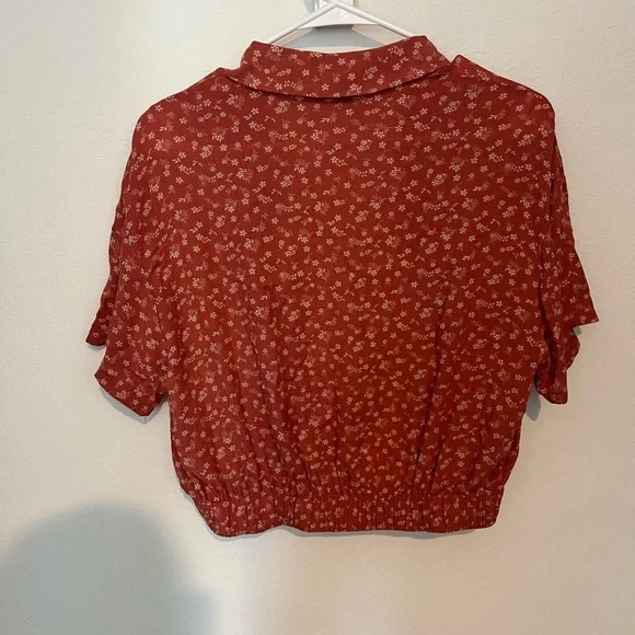 Women’s shirt - Picture 2 of 2